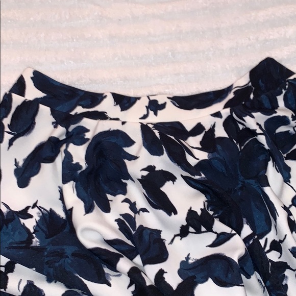 Blue Flowered Skirt- Brand New - Picture 3 of 7